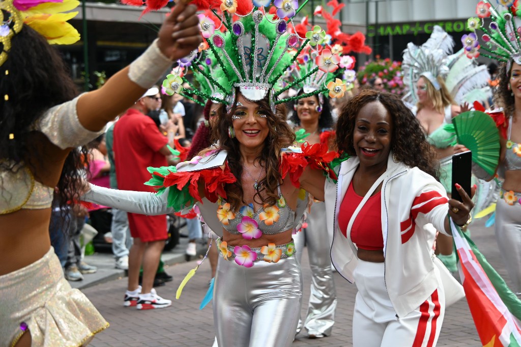 ../Images/Zomercarnaval 2024 600.jpg